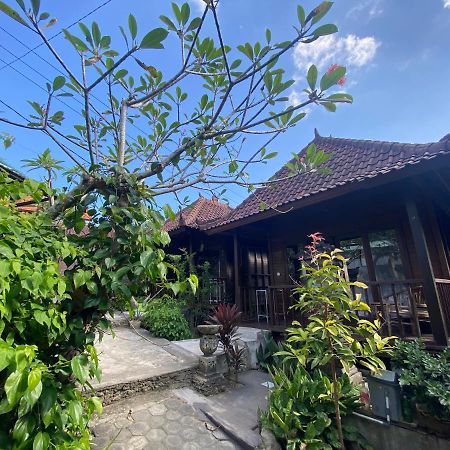 Lembah Bhucarya Hotel Nusa Lembongan  Ngoại thất bức ảnh