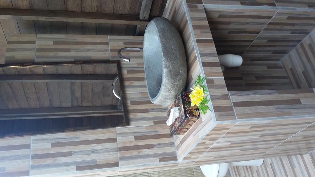 Lembah Bhucarya Hotel Nusa Lembongan  Ngoại thất bức ảnh