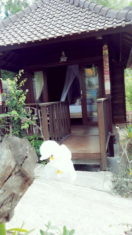 Lembah Bhucarya Hotel Nusa Lembongan  Ngoại thất bức ảnh