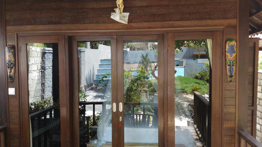 Lembah Bhucarya Hotel Nusa Lembongan  Ngoại thất bức ảnh