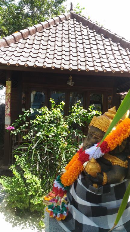 Lembah Bhucarya Hotel Nusa Lembongan  Ngoại thất bức ảnh