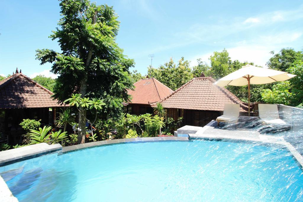 Lembah Bhucarya Hotel Nusa Lembongan  Ngoại thất bức ảnh